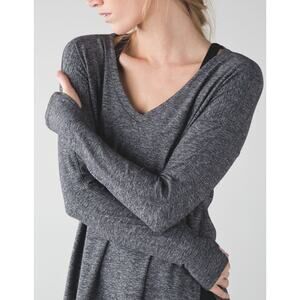 lululemon longsleeve 8